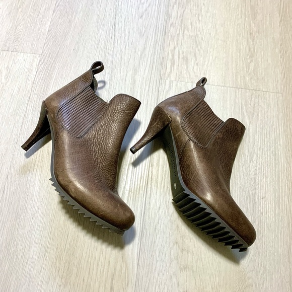 Pedro Garcia Yoad Ankle Booties Distressed Leather - Picture 2 of 15